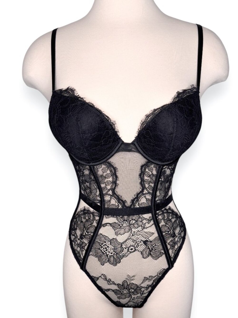 Victoria's Secret Black Lace Bombshell Teddy Bodysuit Lingerie Size XS